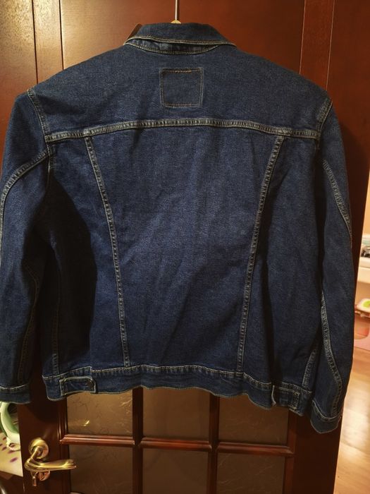Катоновый пиджак Levis.