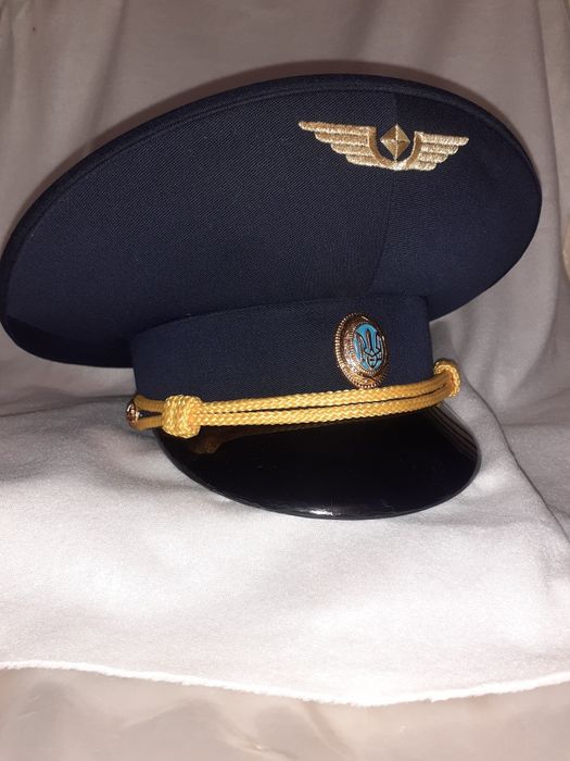 фуражка  летчика.