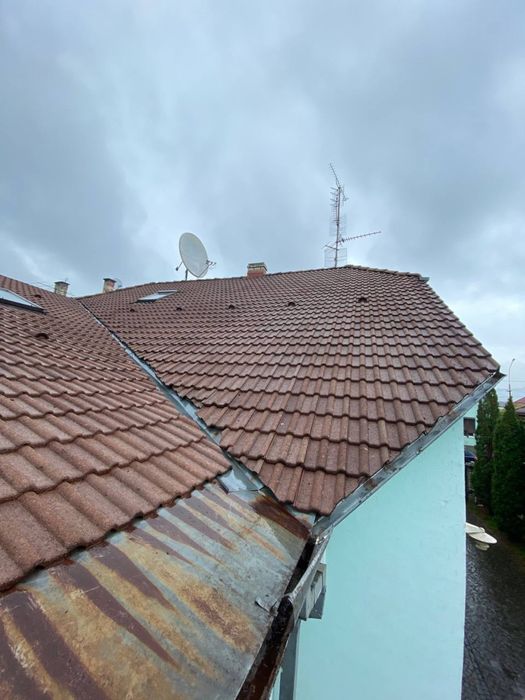 Мийка,дахів та бруківки
