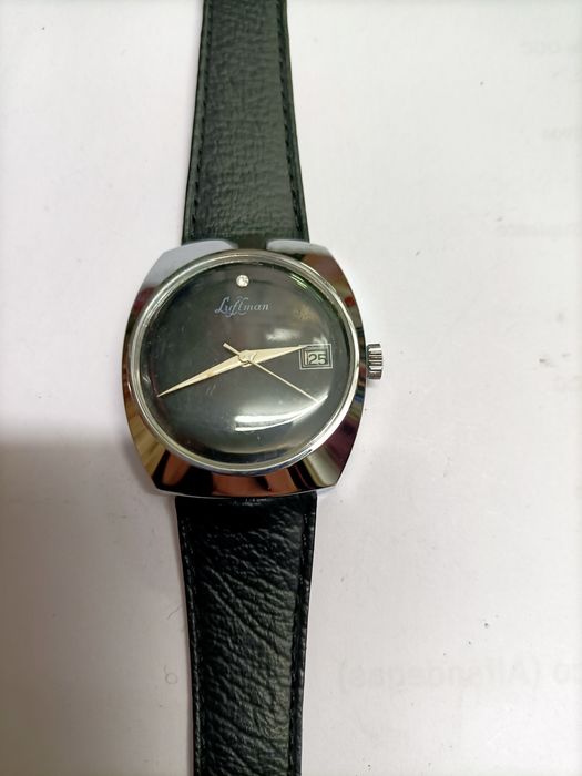 Relógios de pulso de corda para homem antigos