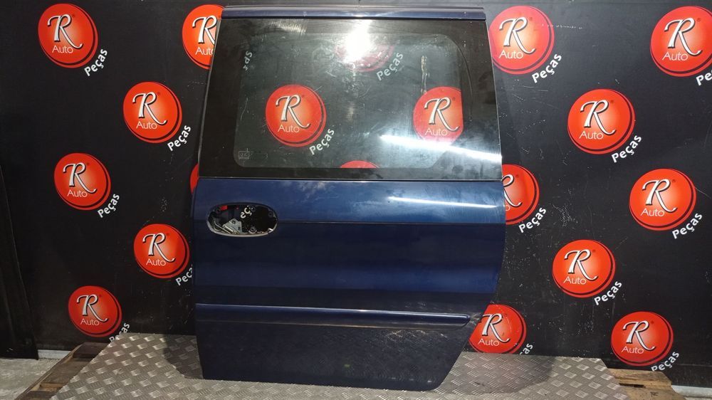 Porta Trás Esquerda Completa Kia Carnival Ii (Gq)