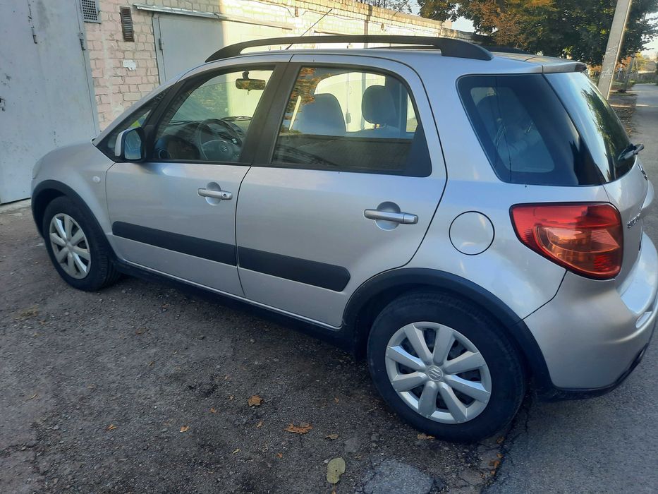 Продам автомобіль Suzuki SX-4