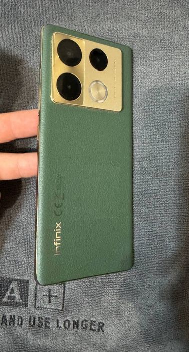 Infinix note 40 pro 12/256gb Note 40Pro