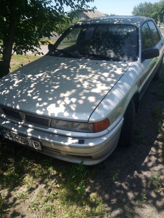 Продам мітсубісі галант
