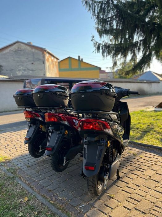 Електро скутер 1500 ват на Літій залізо фостатних акб 72v30ah COrso