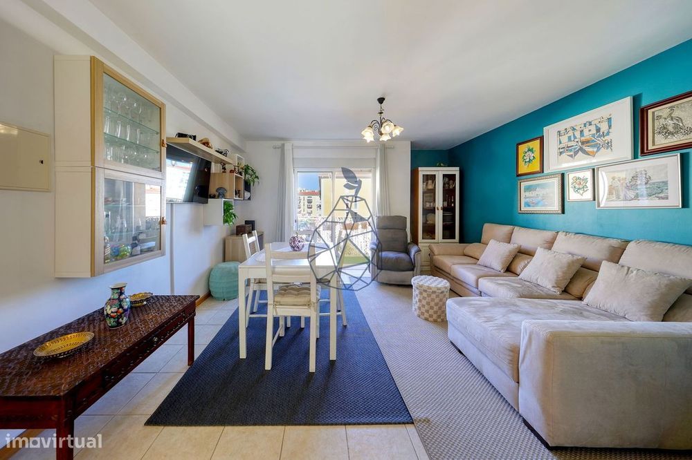 Apartamento T3 em Urbanização muito familiar em Portimão