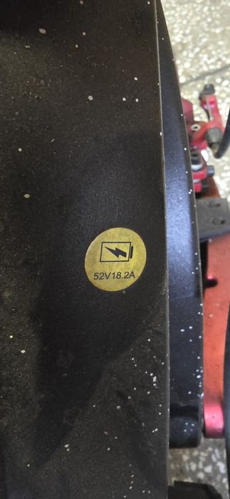 Hulajnoga zero 10x  52v 18.2a