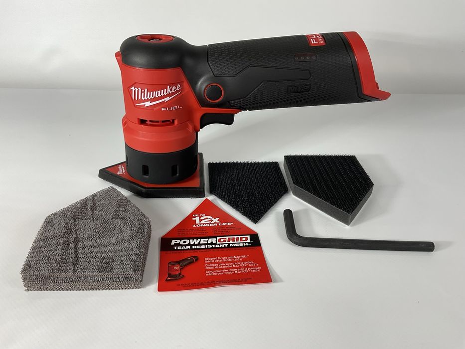 Аккумуляторная бесщеточная шлифмашинка Milwaukee 2531-20 M12 FUEL™