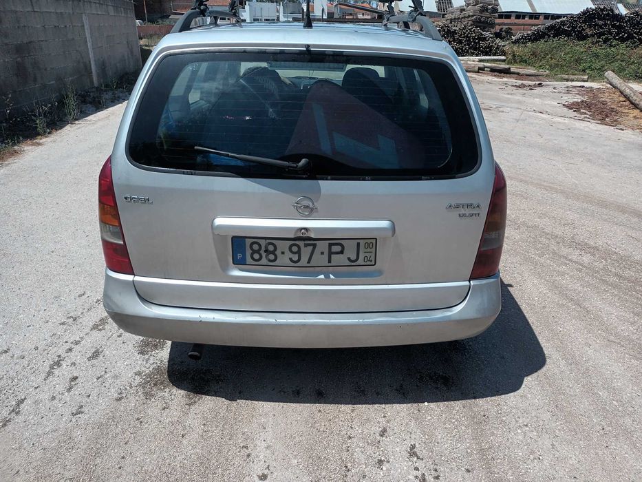 Carro muito bom.