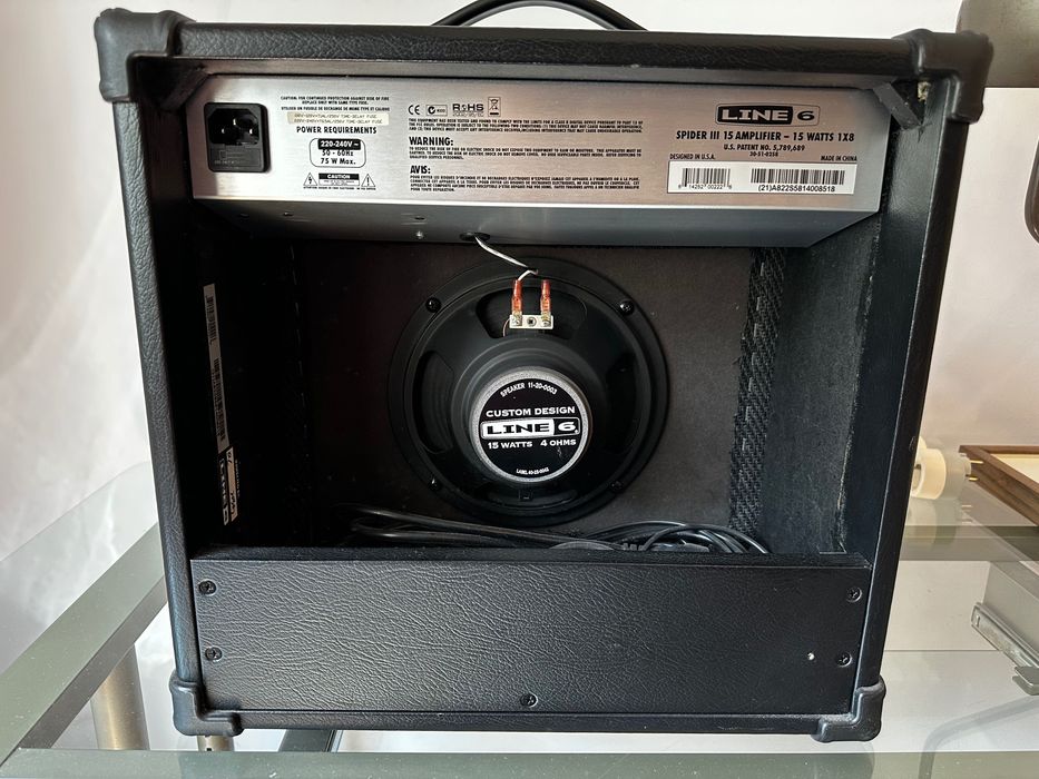 Amplificador de guitarra eléctrica LINE 6 Spider III 15 watts