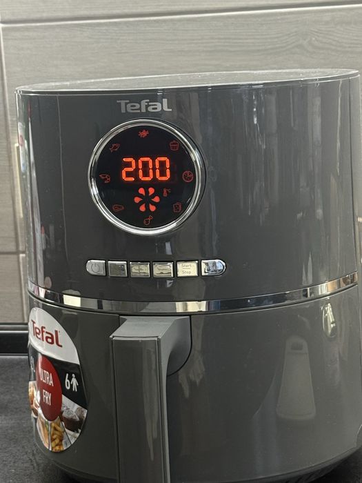 Аерогриль Tefal Air Fry Ultra EY111B15 4.2 л, вживаний