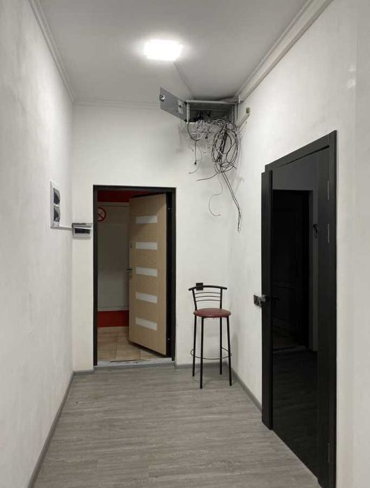 Офіс 140 кв.м, Центр, Печерськ, вул. Коновальця 32-Б