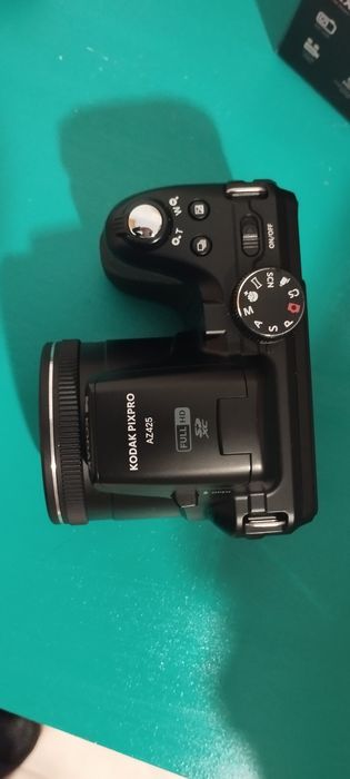 Canon pixpro AZ425