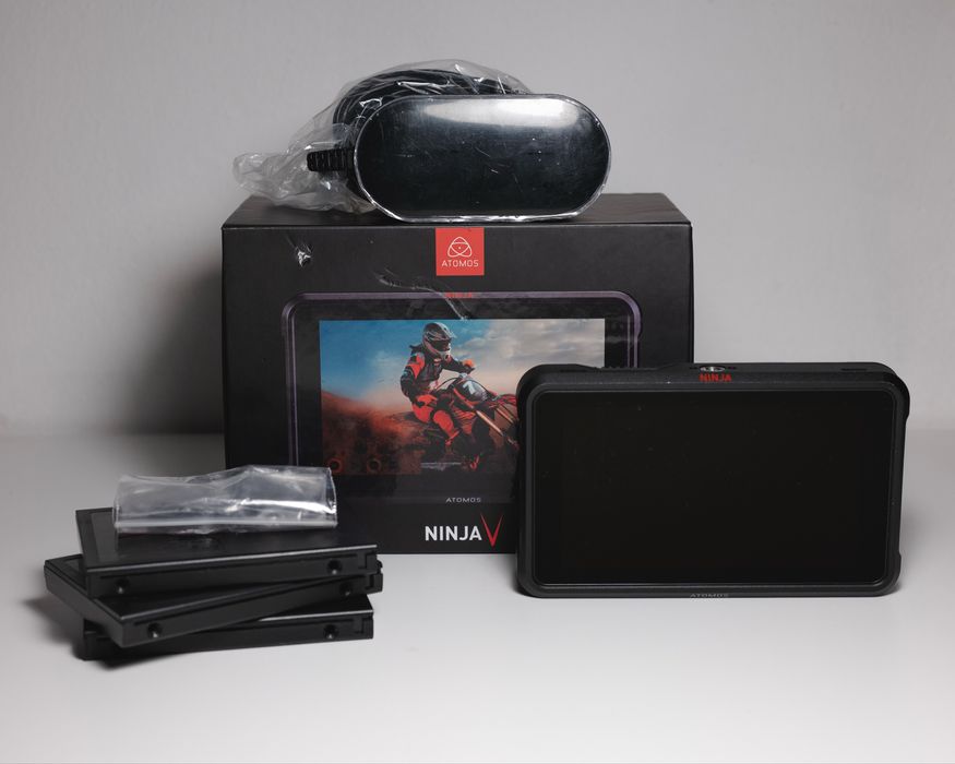 Atomos Ninja V  + 3 kieszenie + D-Tap