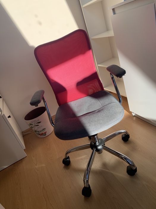 Fotel obrotowy dziecięcy