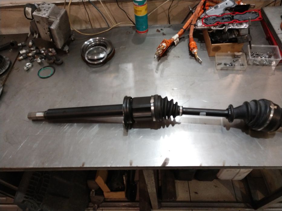 Правая полуось VW T5, T6 DSG7: 250 $ - Приводні вали Вишневе на Olx