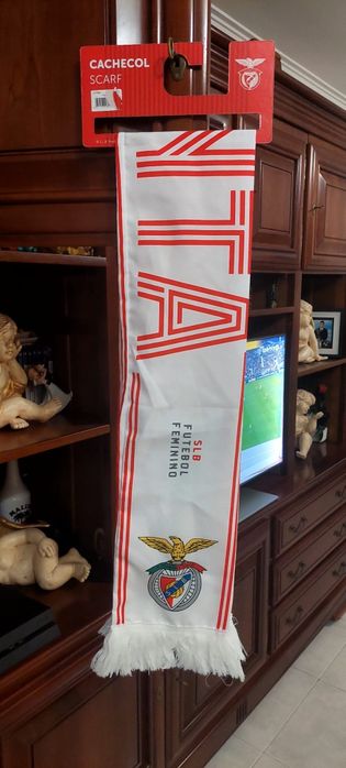 cachecol do penta campeao benfica femenino