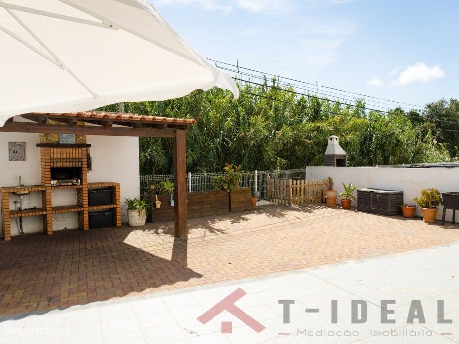 Apartamento T2 com Terraço