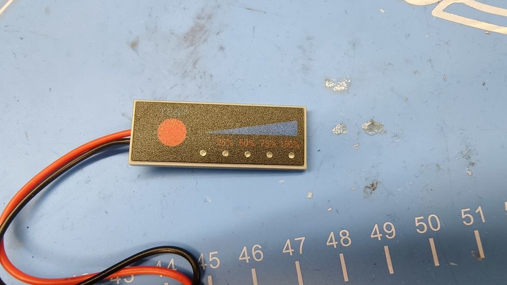 Індикатор 4s lifepo4, або для свинця 12в