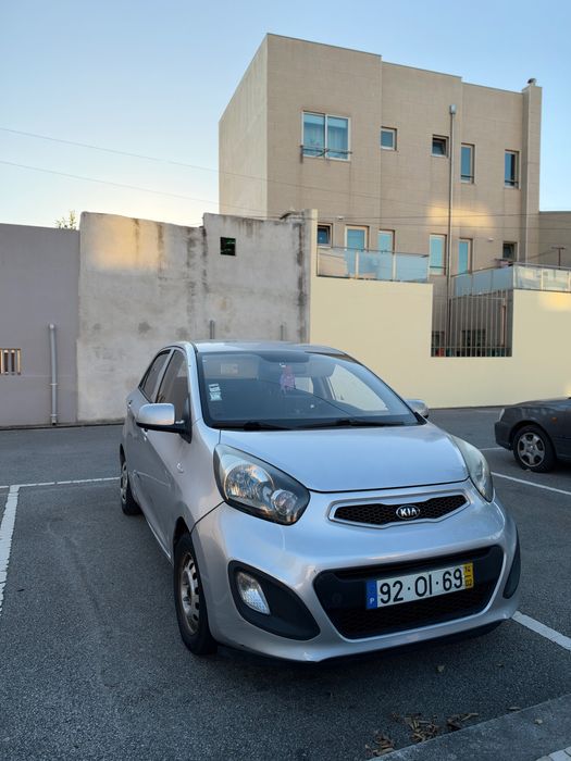 Kia picanto 1.0 2014