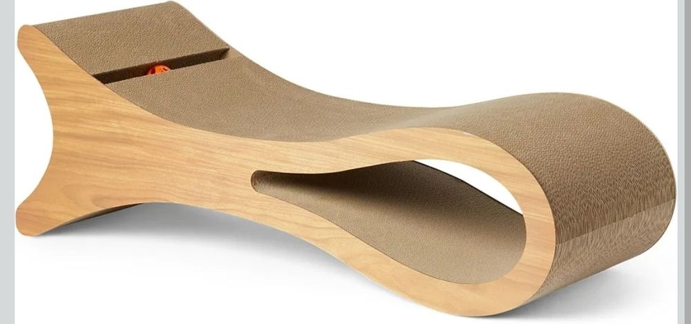 Amazon Basics Pudełko do drapania dla kota w kształcie legowiska, tekturowa mata do drapania, interaktywna piłka i kocimiętka, certyfikat FSC