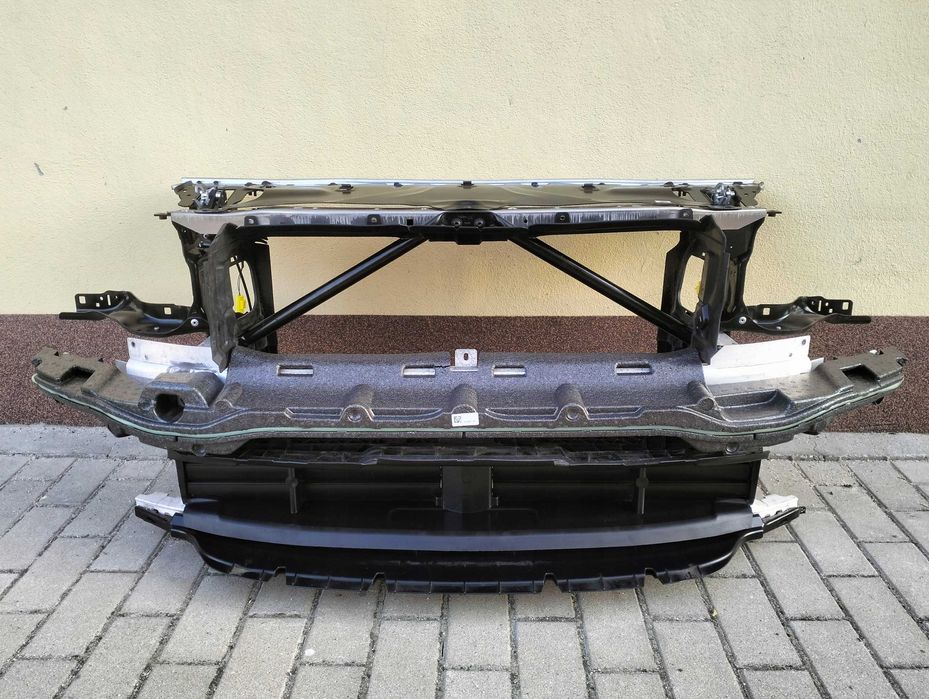 BMW M8 F91 F92 F93 8 G14 G15 G16 Передня панель телевізор