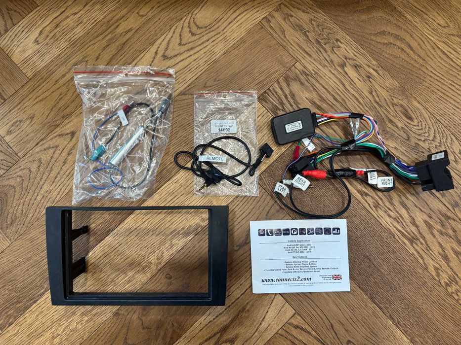 Zestaw interfejs adapter do sterowania z kierownicy AUDI A3/A4/A6/TT + Ramka do radia Audi A4 B7 + Separator antenowy DIN