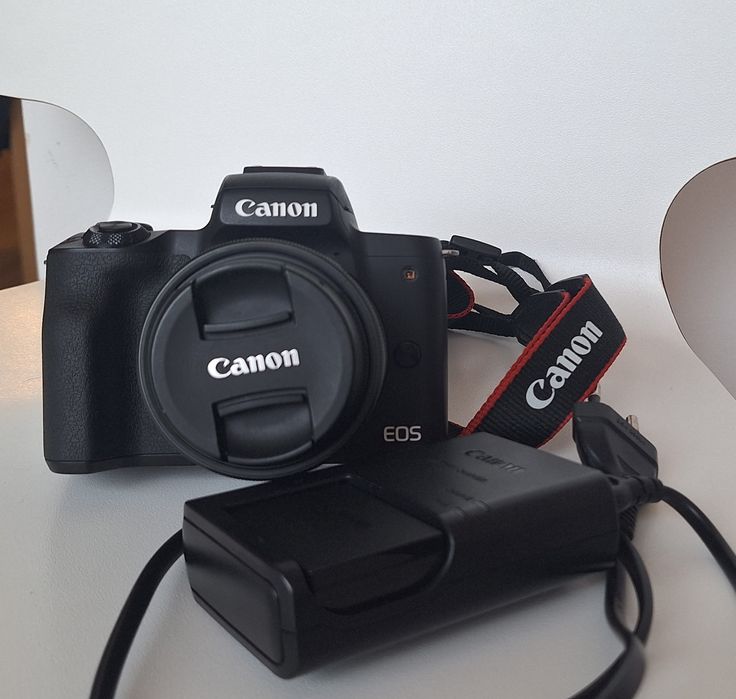 Canon EOS M50 Mark II + lente de kit 15-45mm IS STM+ strap+lente (opc)