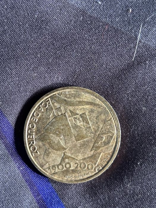 Escudos ( Moedas antigas)