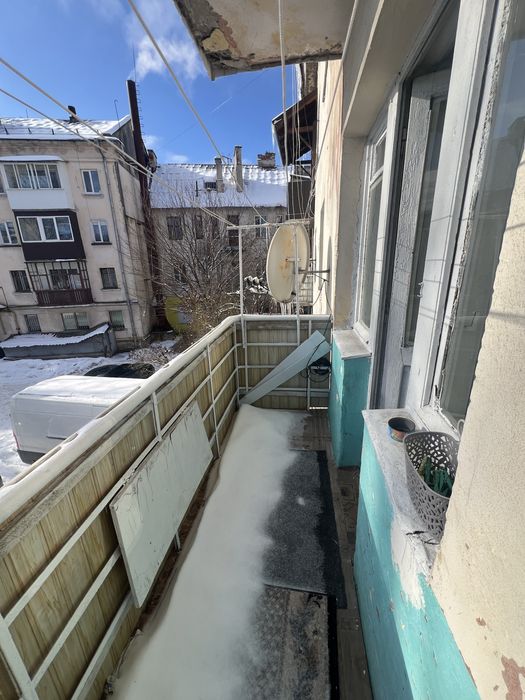 Продаж 2 км квартири у центрі міста