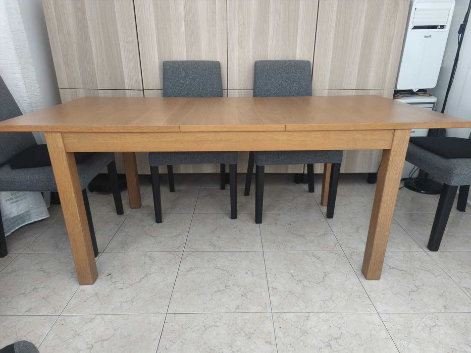 Mesa extensível com 140/300cm em carvalho