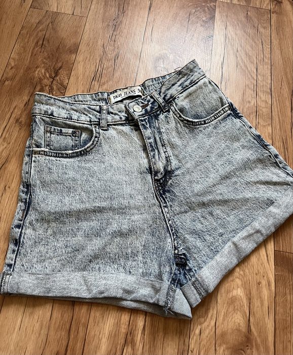Жіночі шорти джинсові