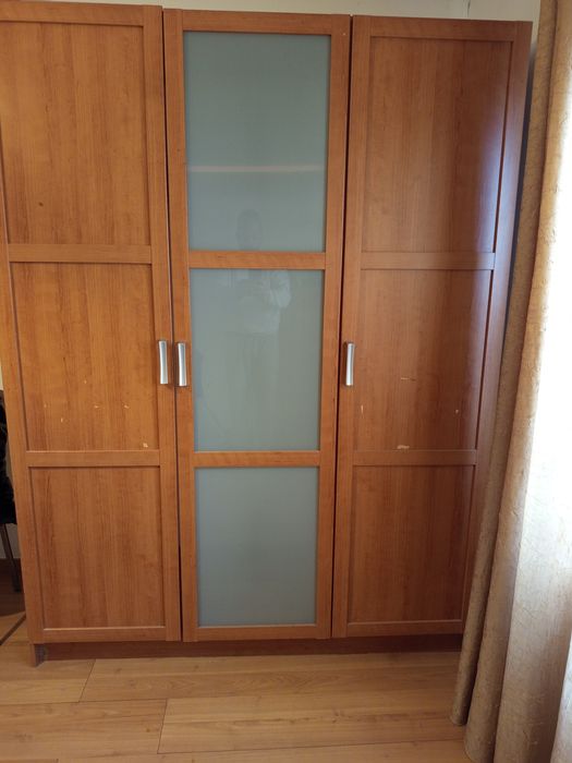 Roupeiro 3 portas - 90 Eur