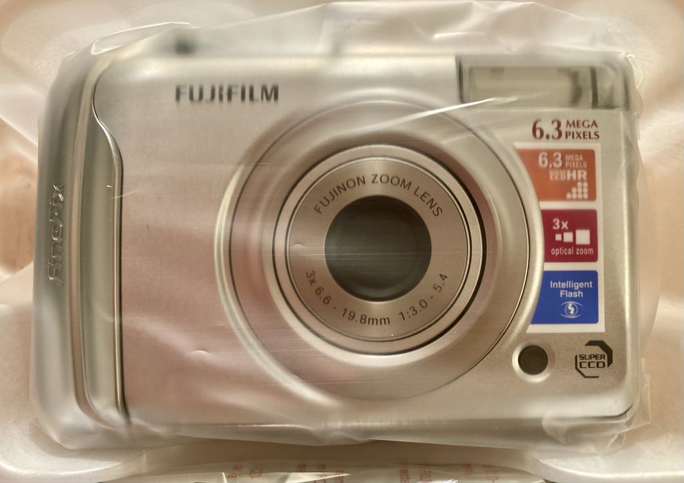 Máquina Fotográfica Fujifilm FinePix A610