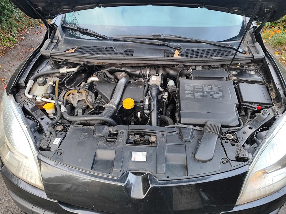RENAULT MEGANE 3 2009 года