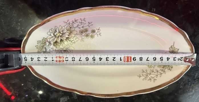 Столовий сервіз на 12 персон. Коростень. СРСР.