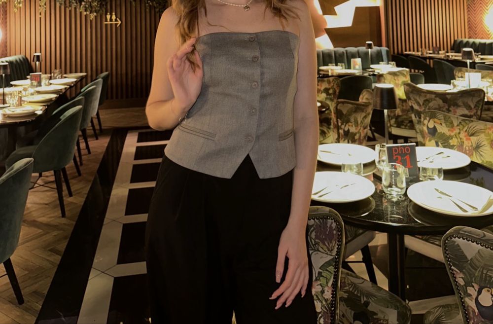 Топ у вигляді корсету сірого кольору від GEPUR