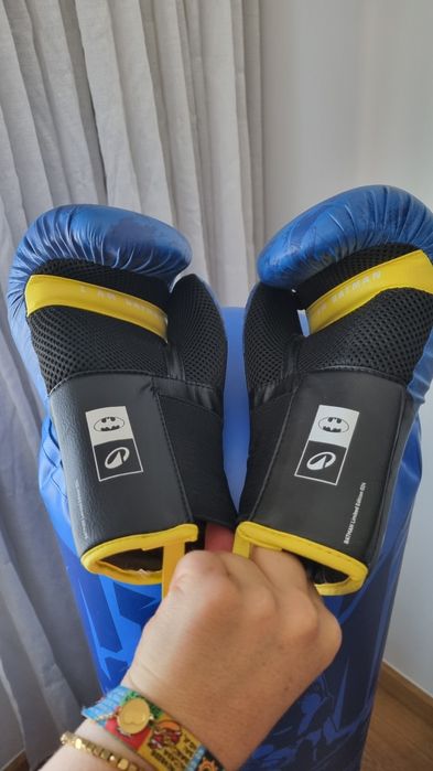 Saco e luvas de boxe Batman-Decathlon