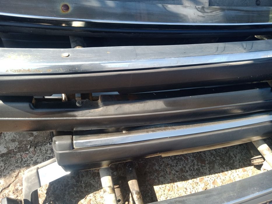 Бампер передний,задний на ВАЗ 2104,2107,2105