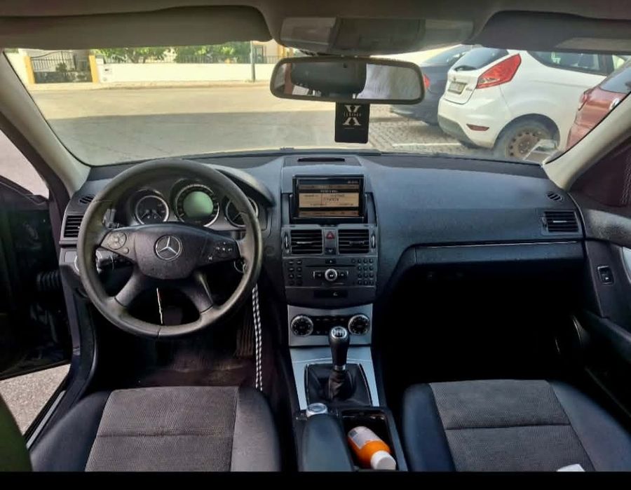 Mercedes c220 ano 2010