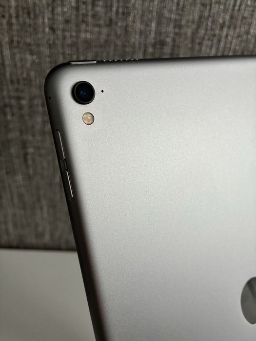 Appe Ipad Pro 9,7 на 32Gb #151