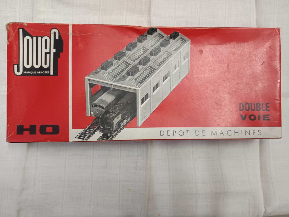 comboios elétricos miniatura