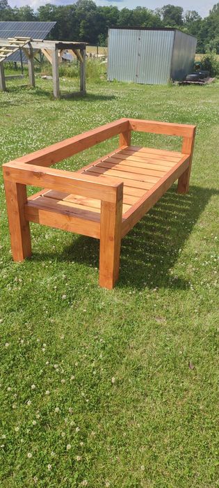 Meble ogrodowe , ławki , stoly