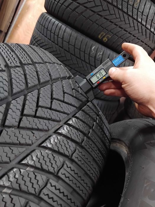 Шини бу 255/50 R19 Bridgestone Blizzak LM005 Комплект Зима