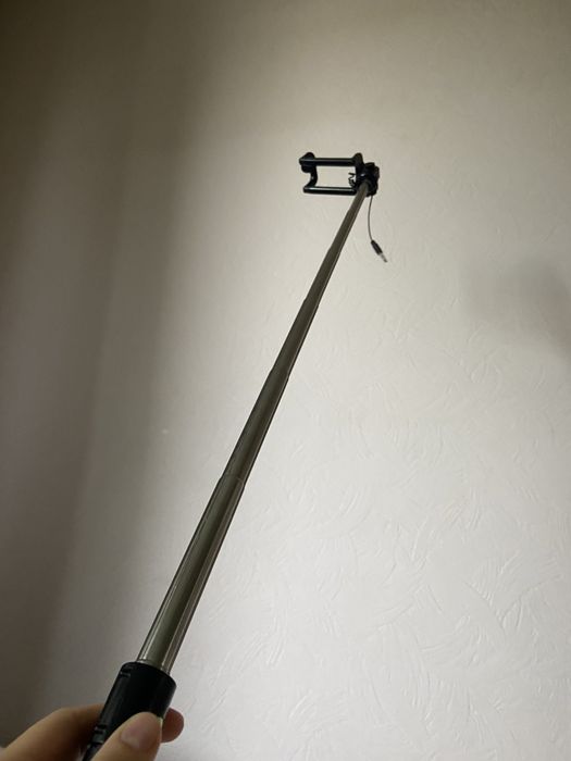 Сэлфи-палка Nomi