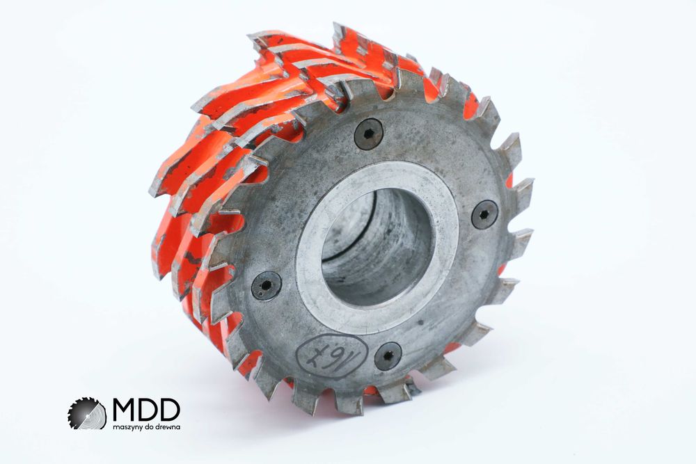 A167. Głowica stalowa 126x65x40 jeżowa