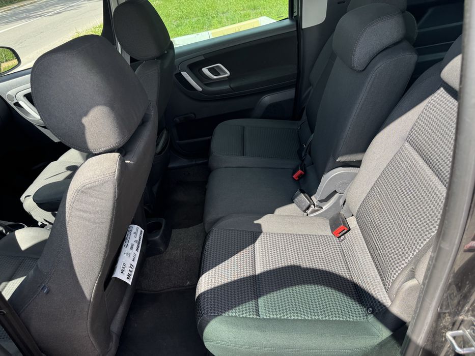 Skoda Roomster 1.6