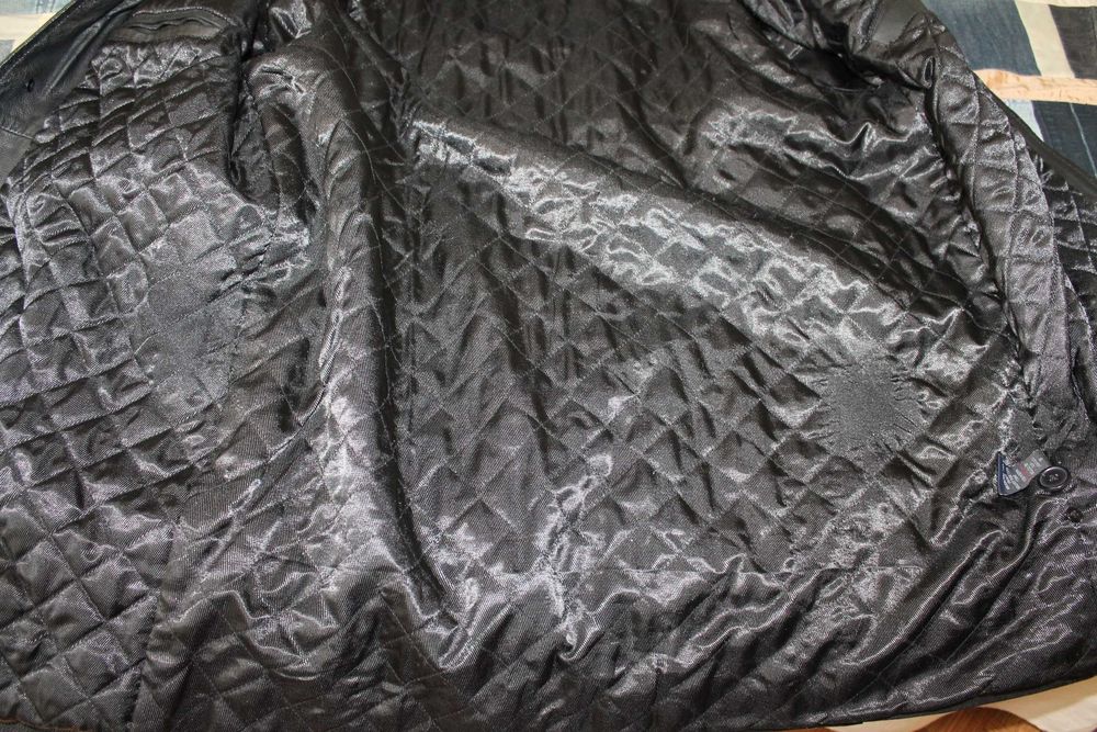 Мужская кожаная куртка Debenhams . Размер XL.52-54.