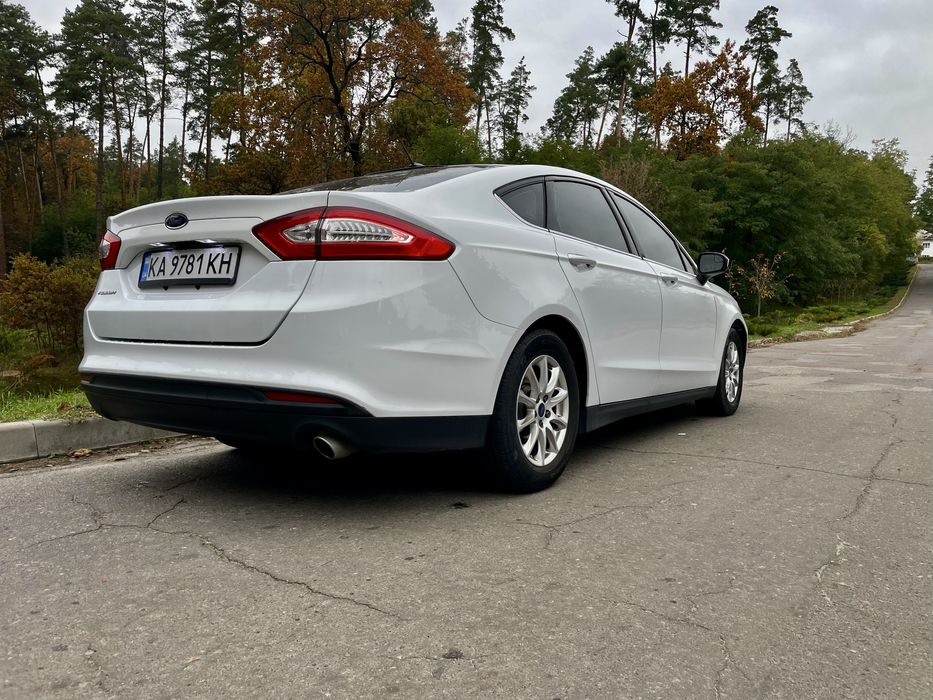 Продам Форд Фюжен