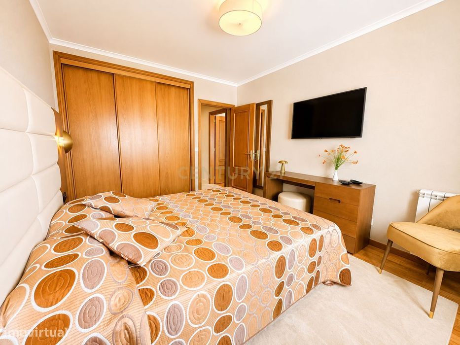 T2 Mobilado com Piscina e Vista Mar | Ericeira